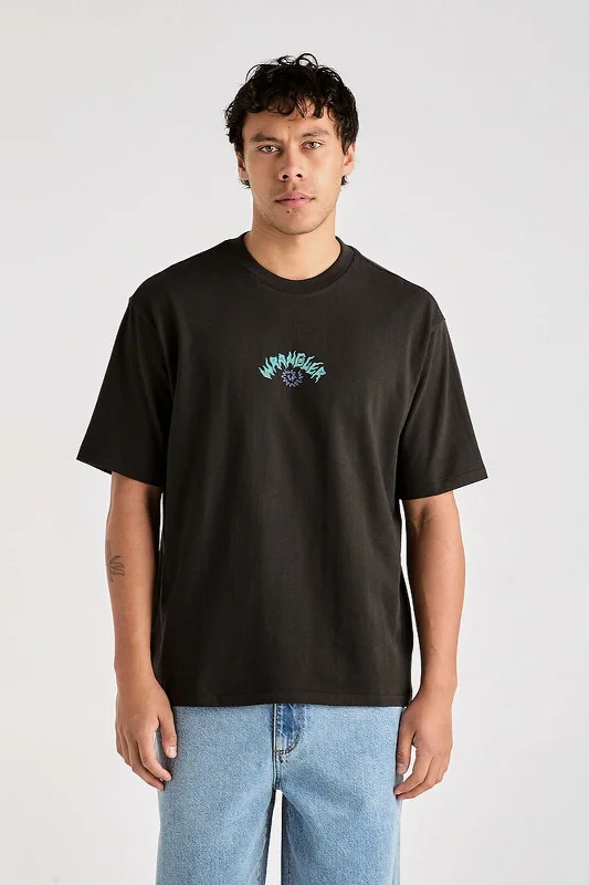 Fossil Shell Slacker Tee | Black